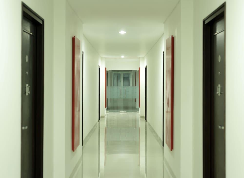 Amaris Hotel Cirebon Exteriér fotografie