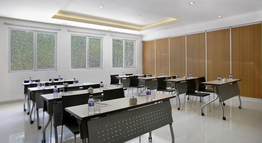 Amaris Hotel Cirebon Exteriér fotografie